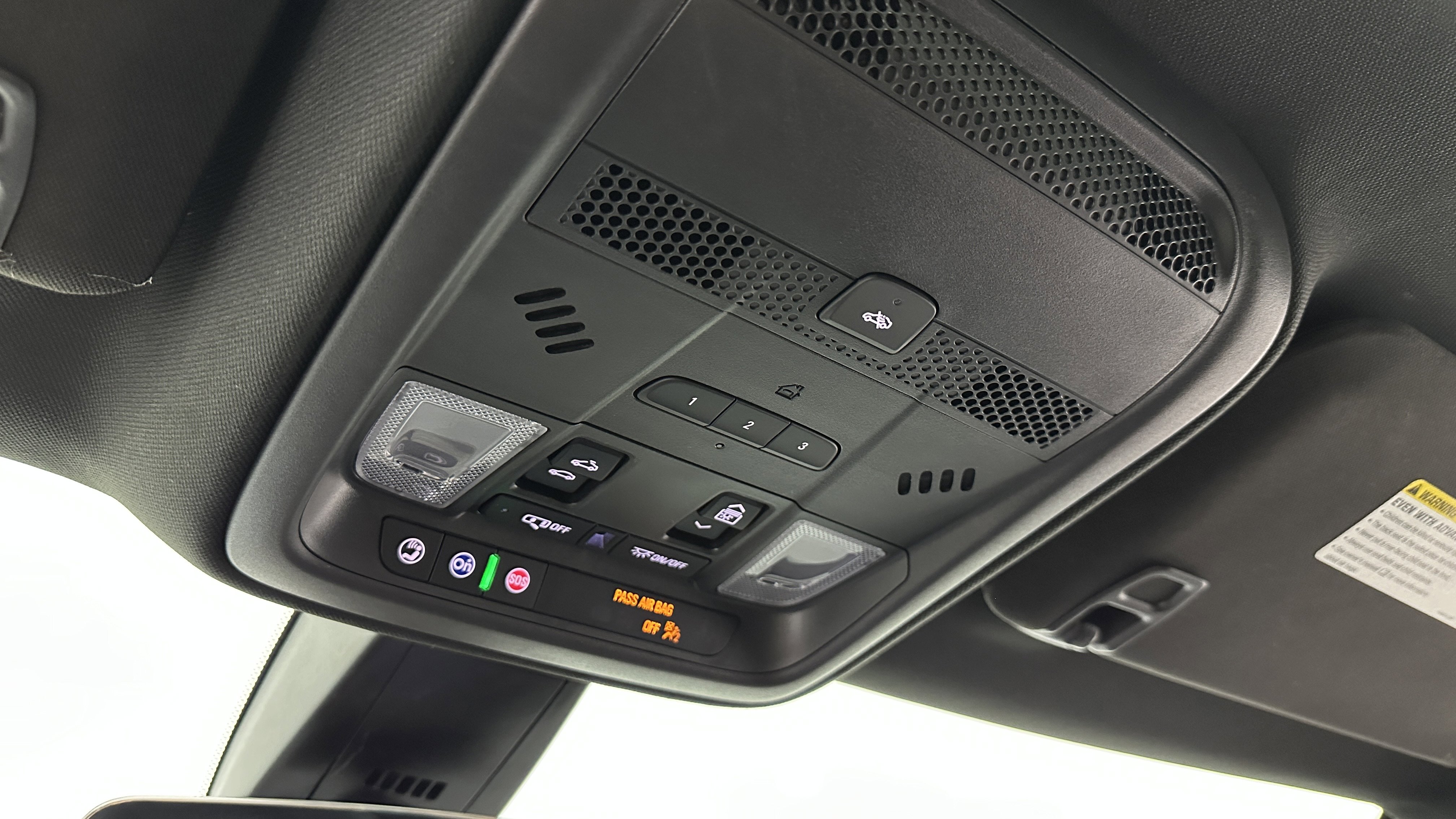 Used 2025 Cadillac XT5 Premium Luxury image 27