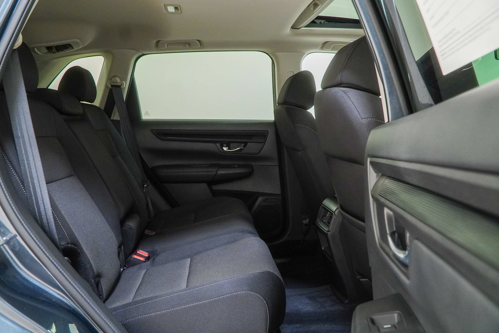 Used 2024 Honda CR-V EX image 37