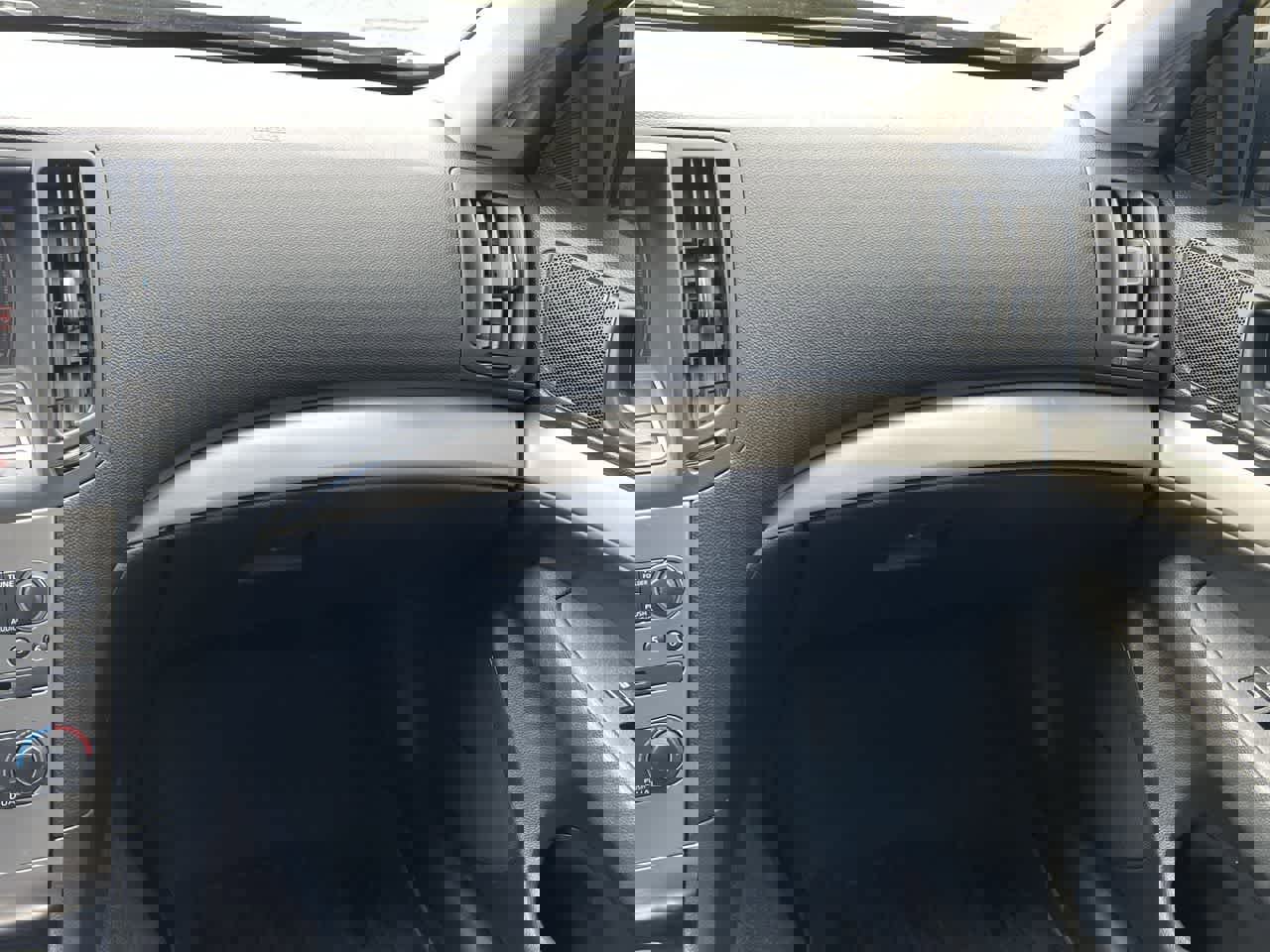 Used 2013 INFINITI G37 x w/ Premium Pkg AWD/4WD image 16