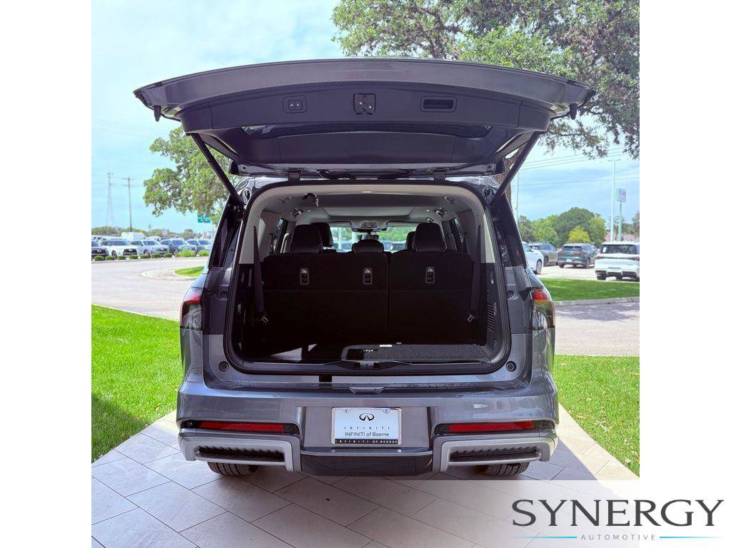 New 2026 INFINITI QX80 Luxe w/ Cargo Package RWD image 25