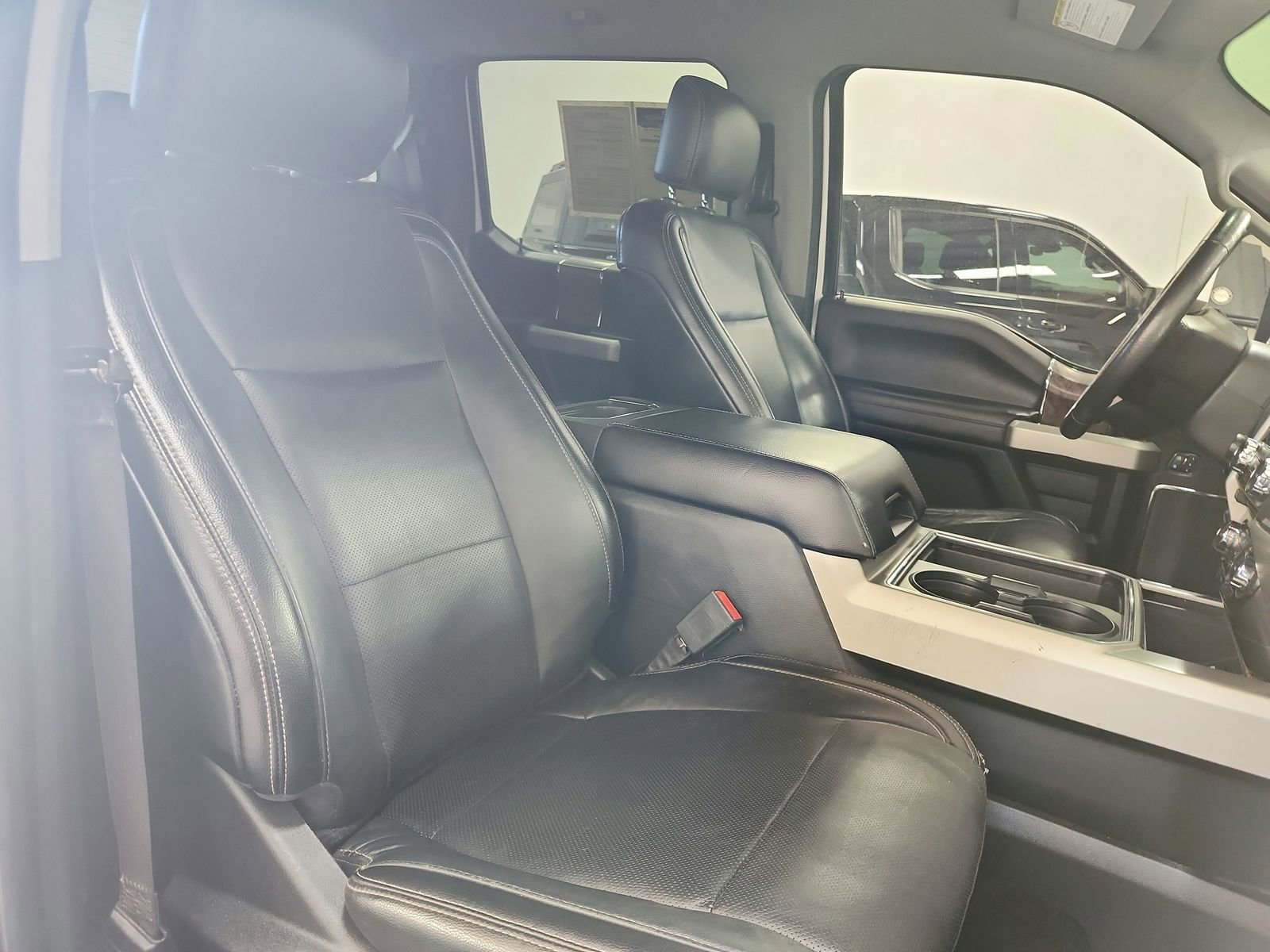 Used 2018 Ford F350 Lariat w/ Lariat Ultimate Package image 43