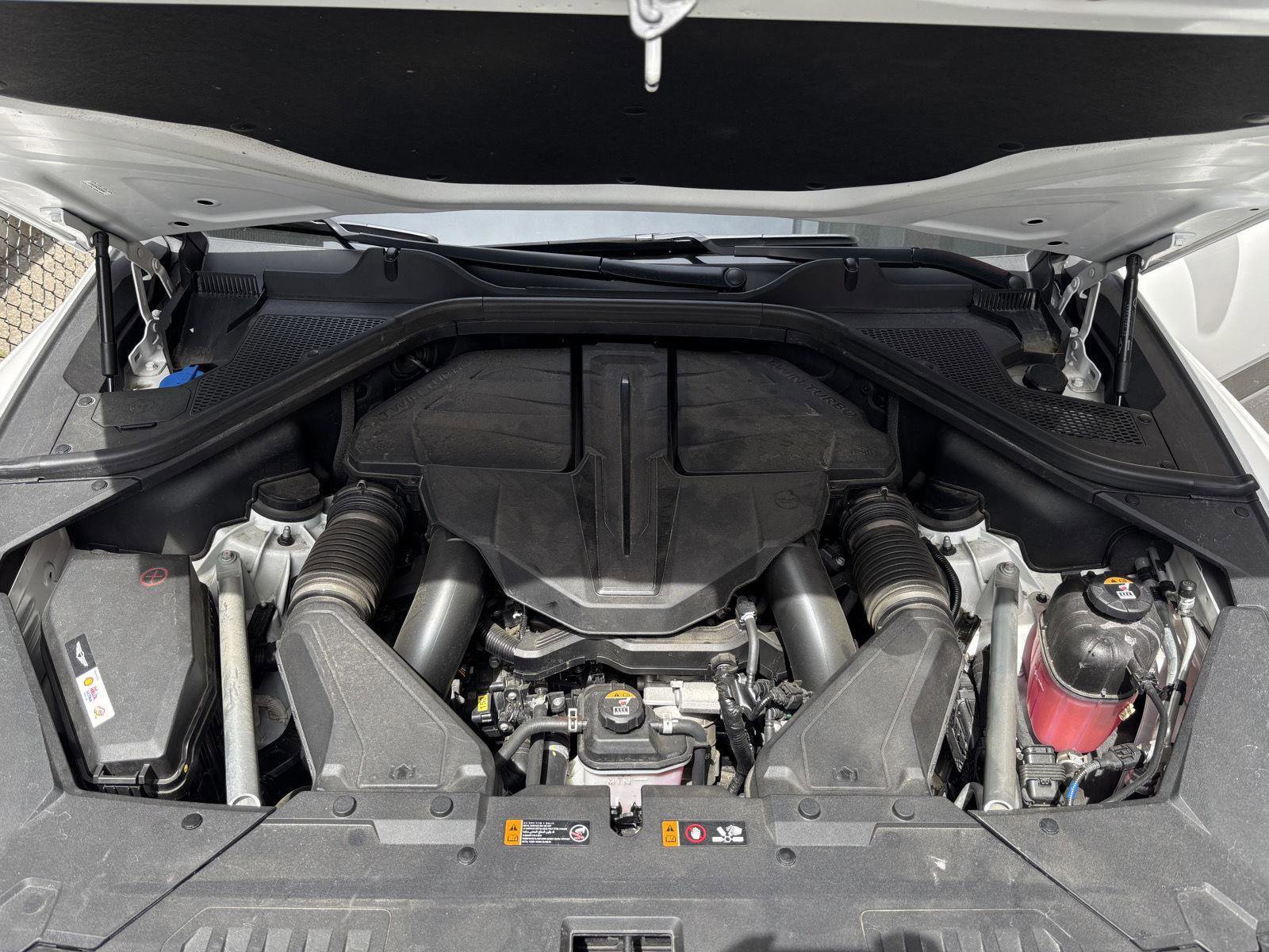 Used 2025 Genesis GV80 3.5T Prestige AWD/4WD image 32