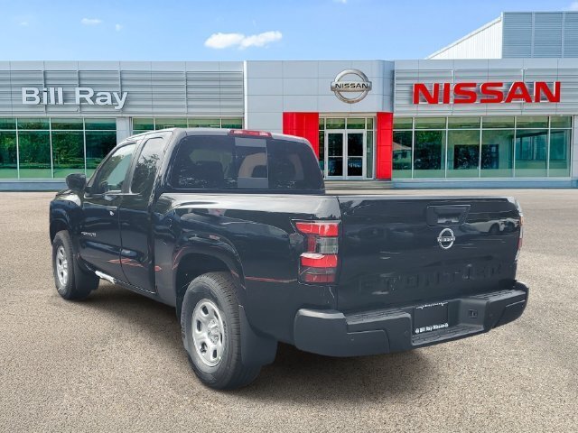 New 2027 Nissan Frontier S RWD image 3