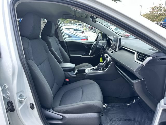Used 2024 Toyota RAV4 LE FWD image 29