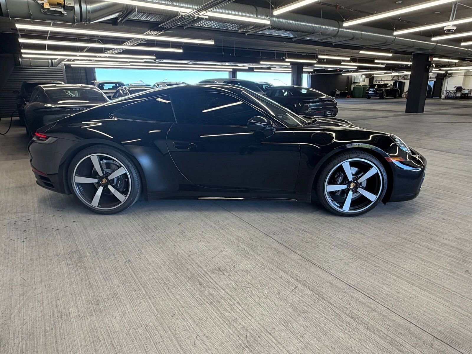 Certified 2021 Porsche 911 Carrera image 5