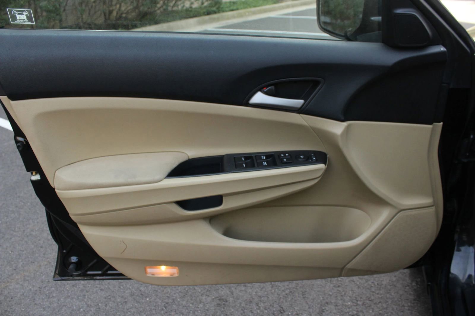 Used 2012 Honda Accord LX image 15