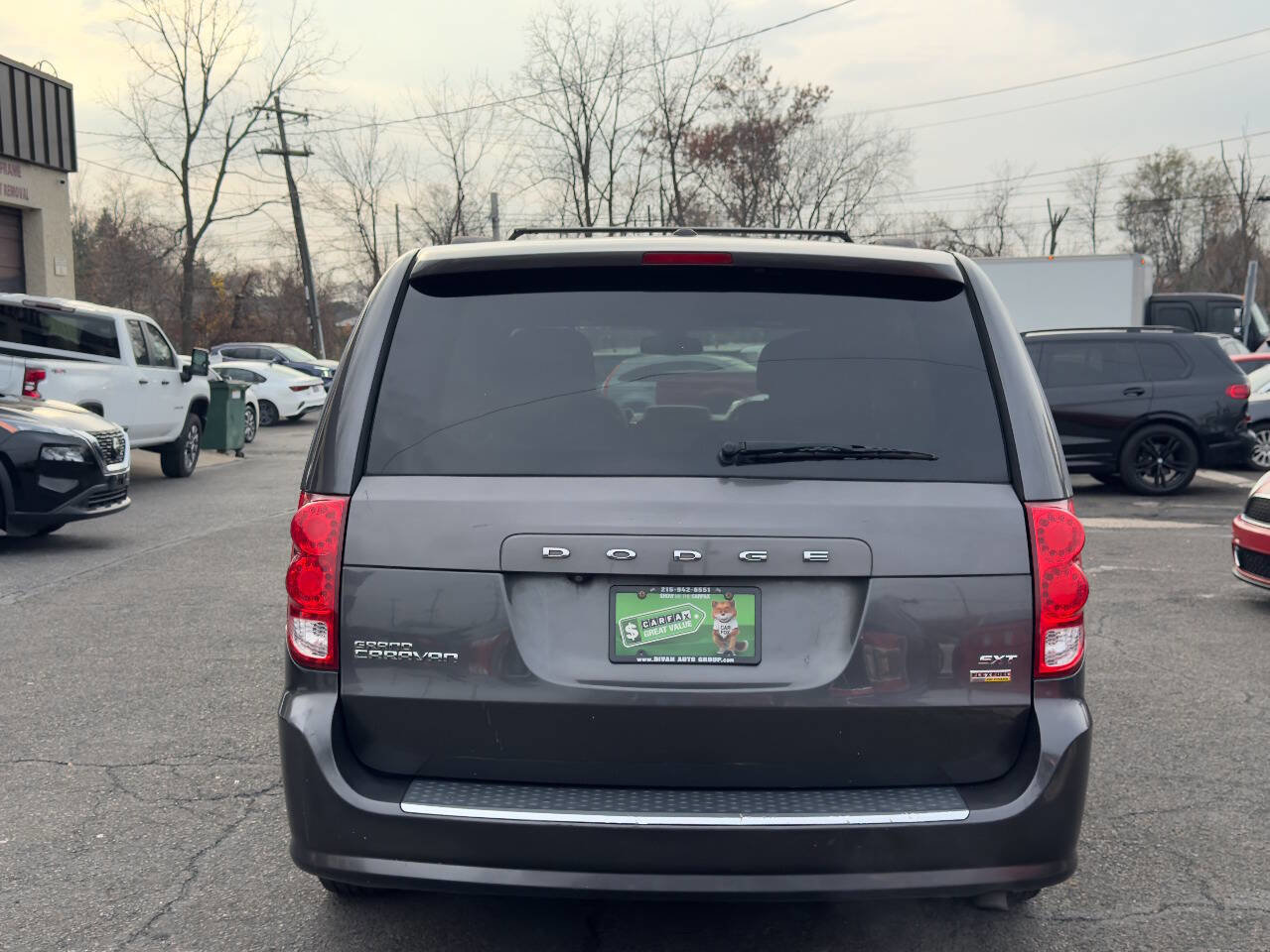 Used 2018 Dodge Grand Caravan SXT image 5