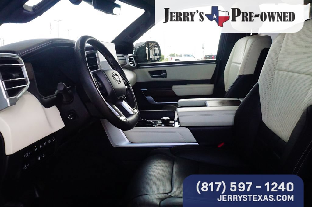 Used 2024 Toyota Sequoia Capstone AWD/4WD image 20