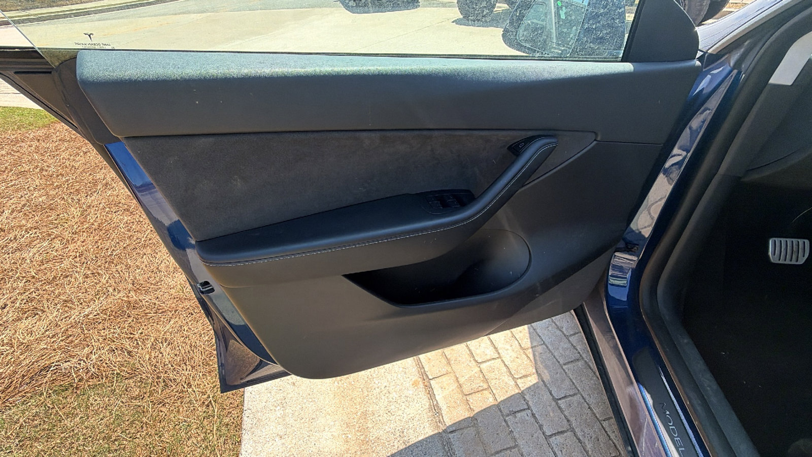 Used 2022 Tesla Model Y Performance image 14