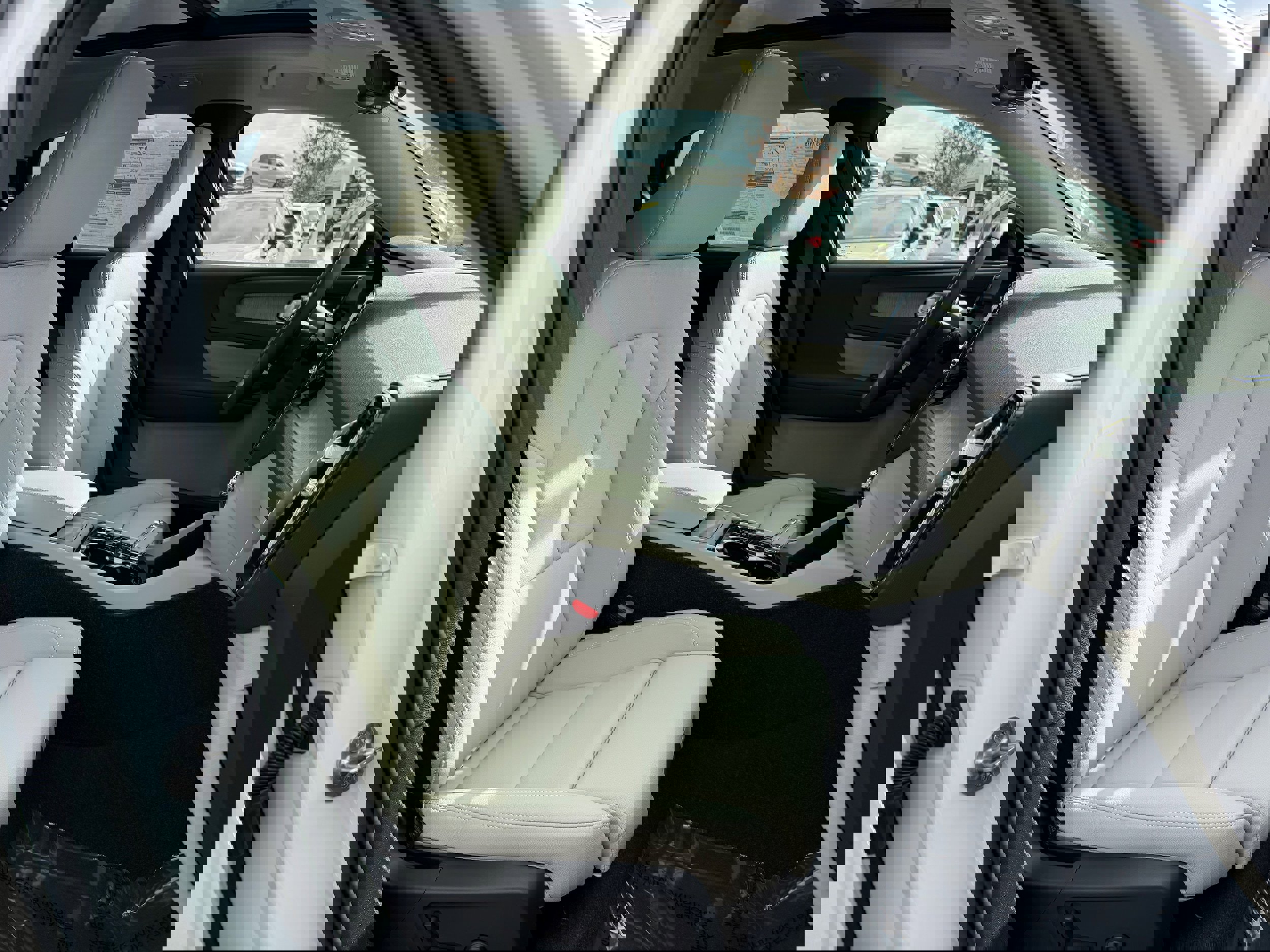 New 2026 Volvo XC40 B4 Plus w/ Protection Package Premier image 8