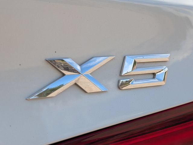 Used 2017 BMW X5 xDrive40e AWD/4WD image 14