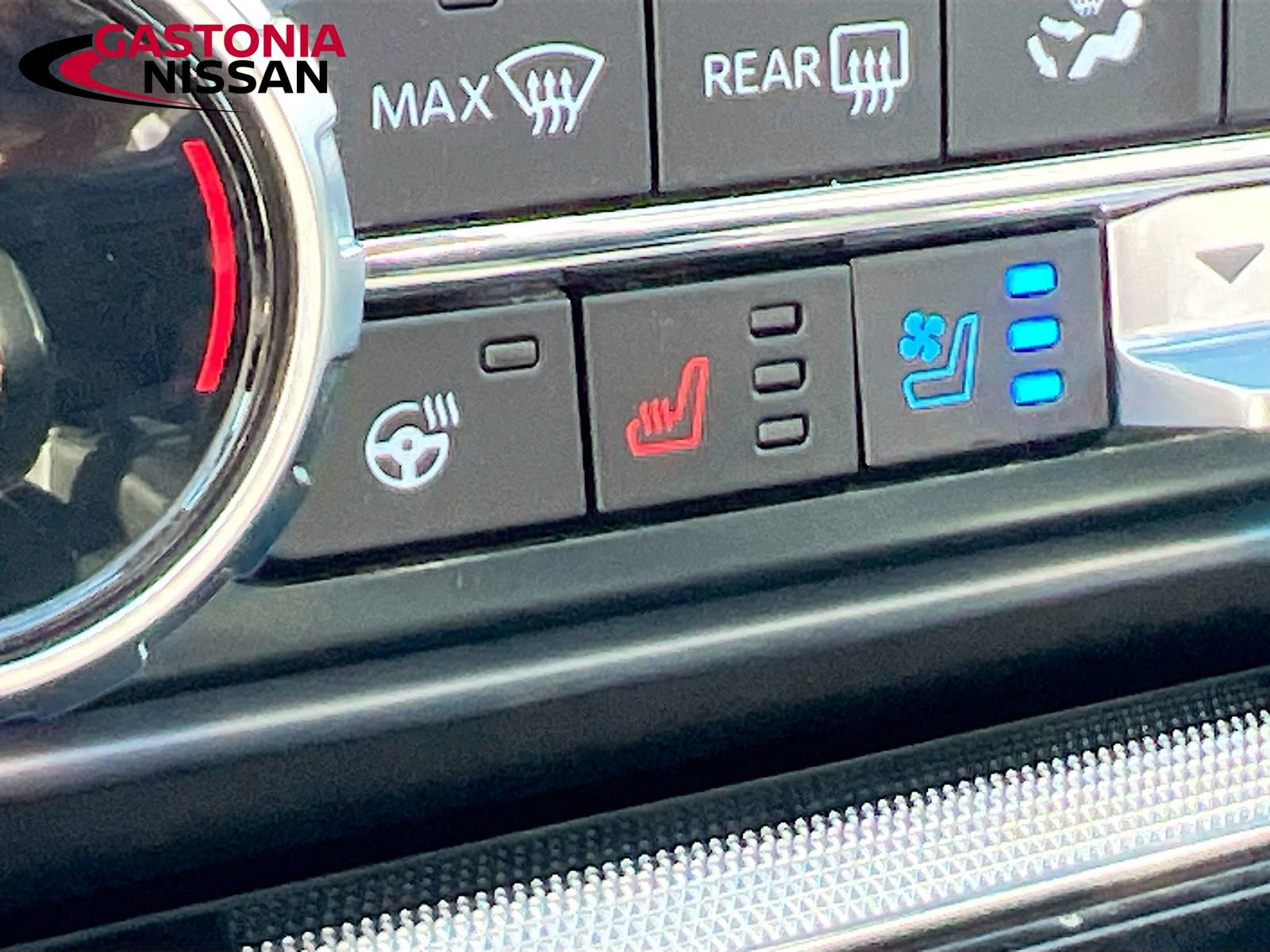 Used 2025 Ford F150 Raptor image 27