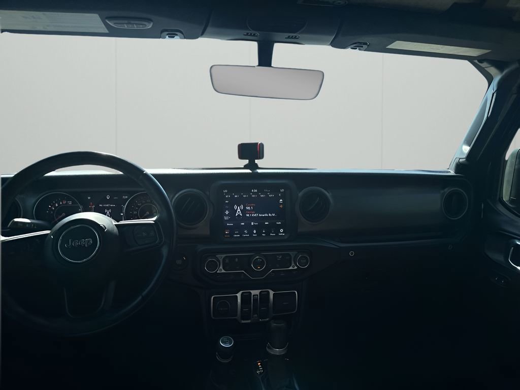 Used 2022 Jeep Gladiator Willys image 21