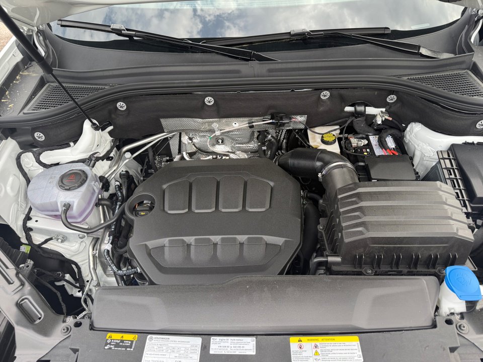 New 2026 Volkswagen Atlas Cross Sport SE image 16