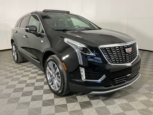 Used 2025 Cadillac XT5 Premium Luxury w/ Technology Package image 3