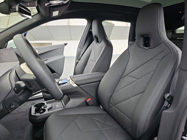 New 2026 BMW iX xDrive60 w/ Premium Package image 15