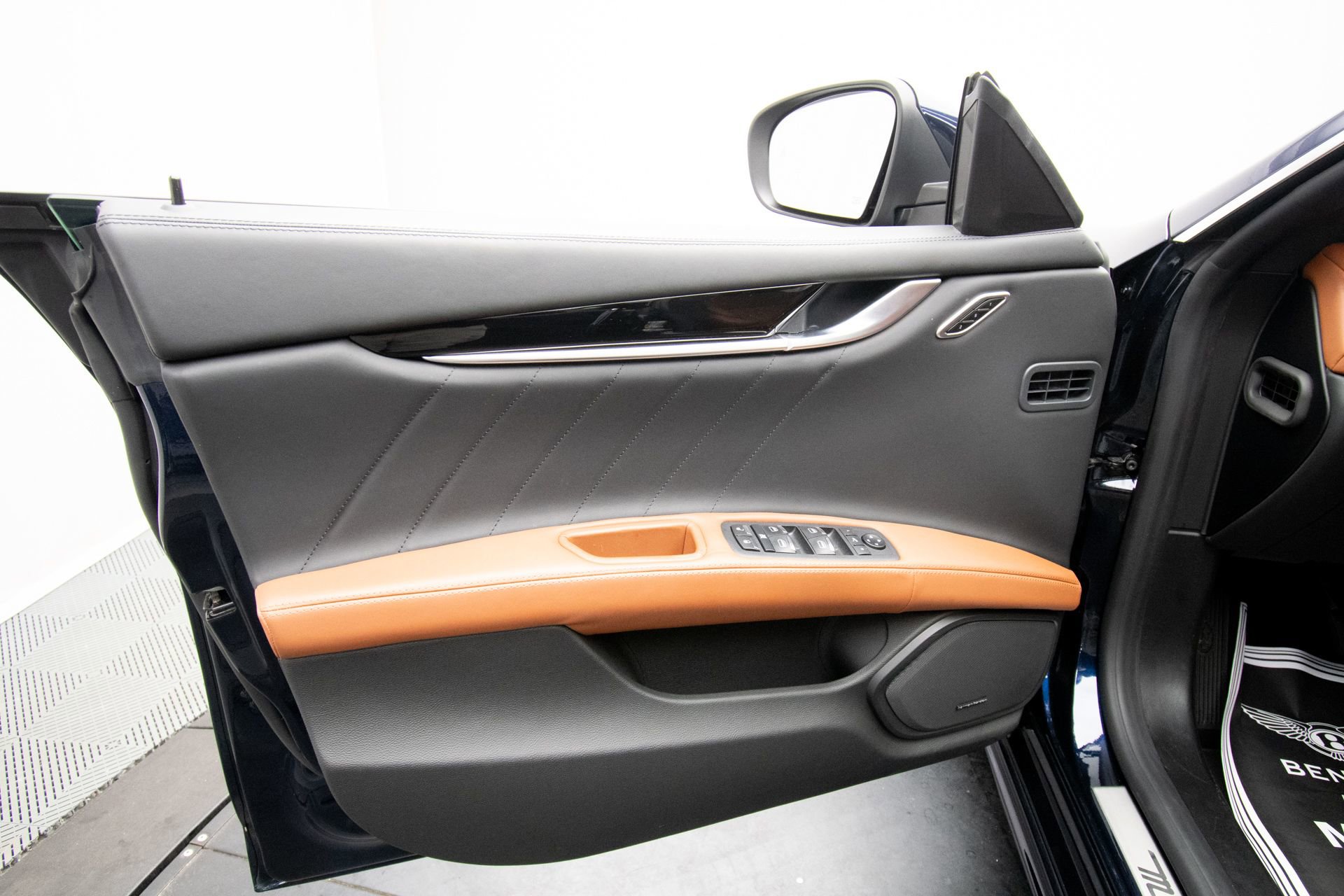 Used 2022 Maserati Ghibli Modena Q4 image 20