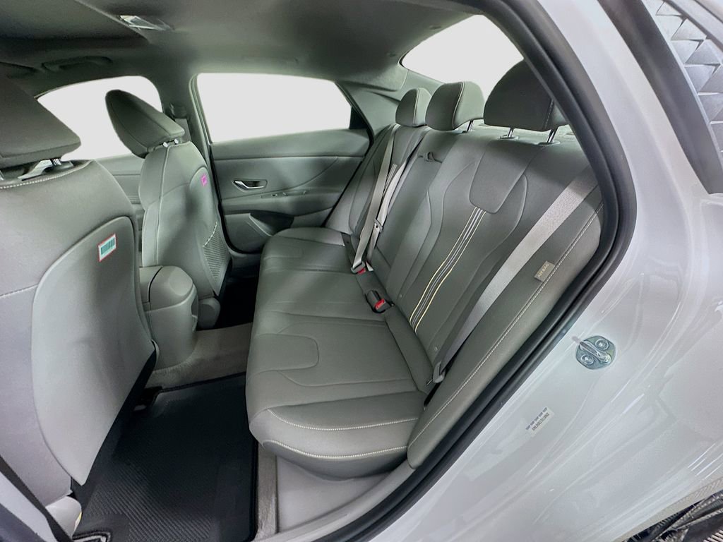 New 2026 Hyundai Elantra SEL Sport image 16