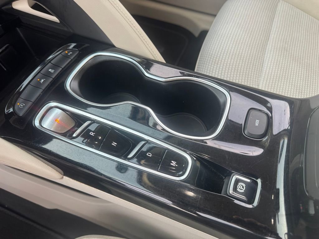 Used 2023 Buick Envision Preferred image 21