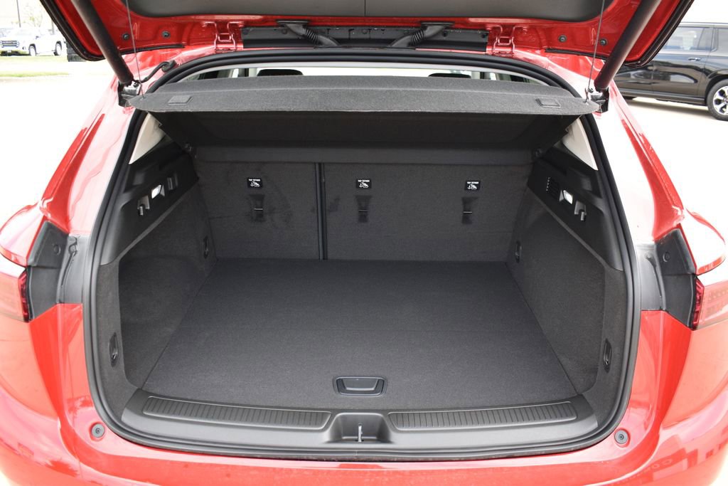 New 2025 Buick Envision Sport Touring image 9