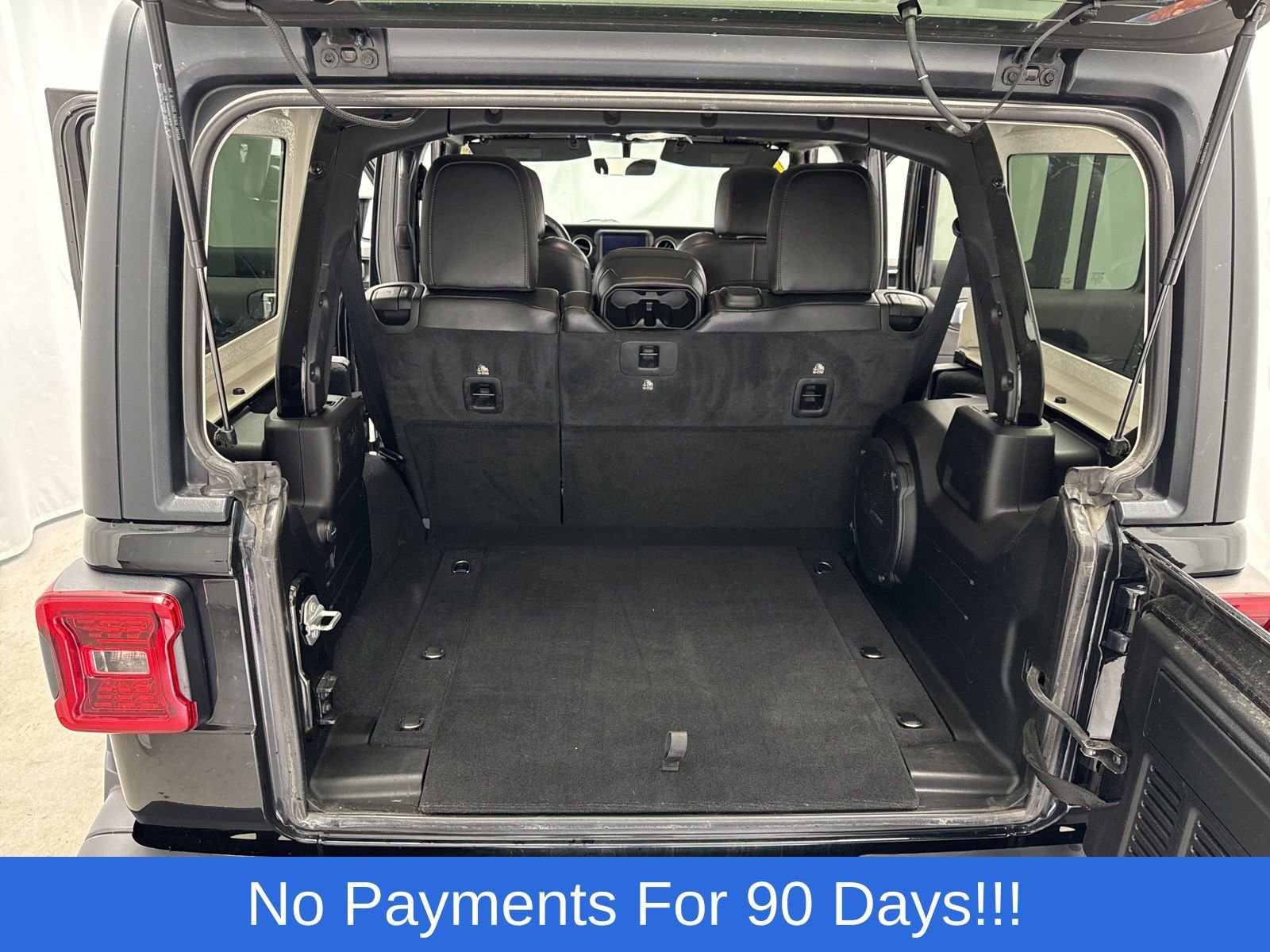 Used 2021 Jeep Wrangler Unlimited Sahara w/ Uconnect 4C Nav & Sound Group image 48