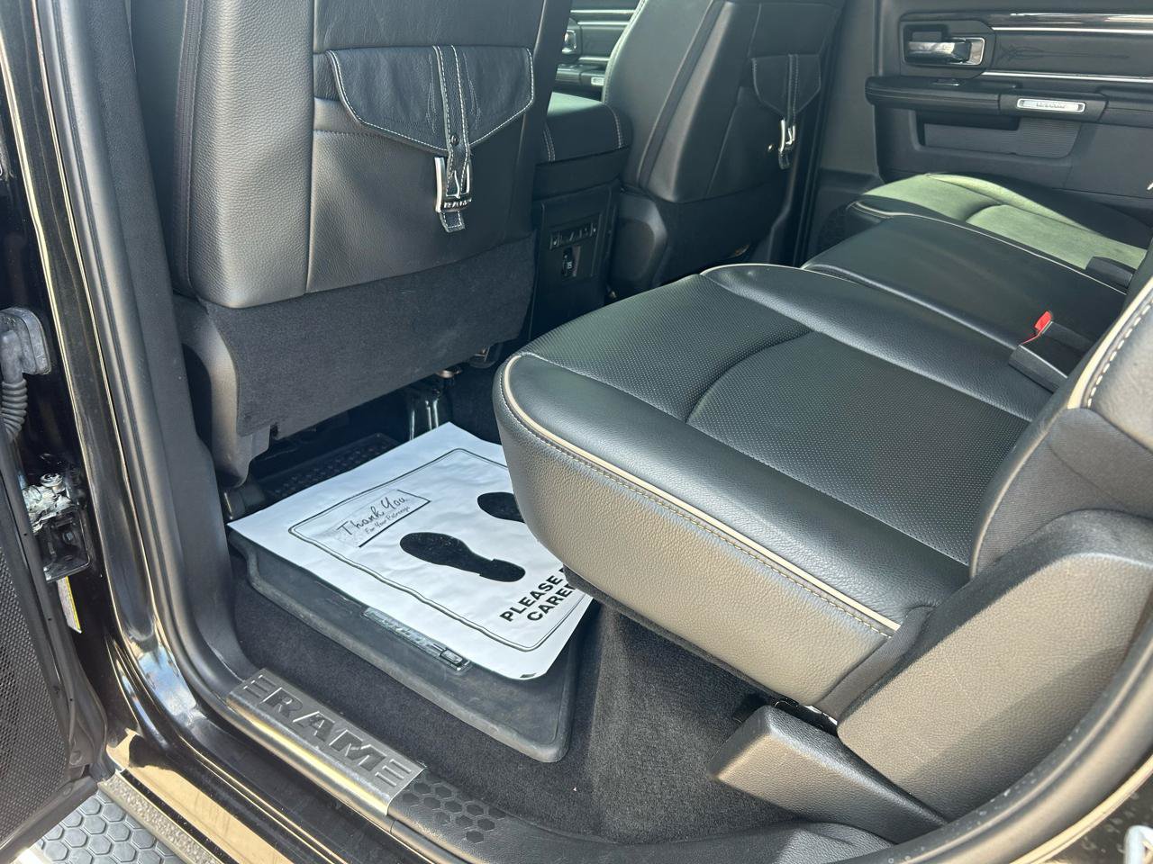 Used 2017 RAM 1500 Limited AWD/4WD image 9