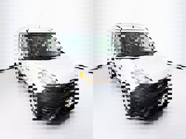 Used 2020 RAM ProMaster City Tradesman w/ Window Group 05 image 3