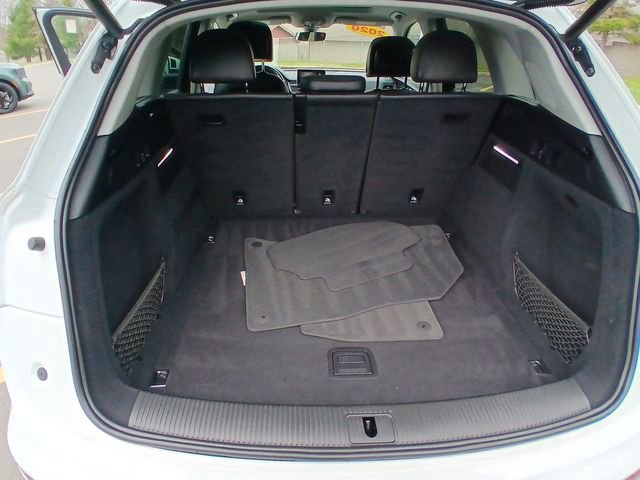 Used 2020 Audi Q5 2.0T Premium Plus w/ Premium Plus Package image 24