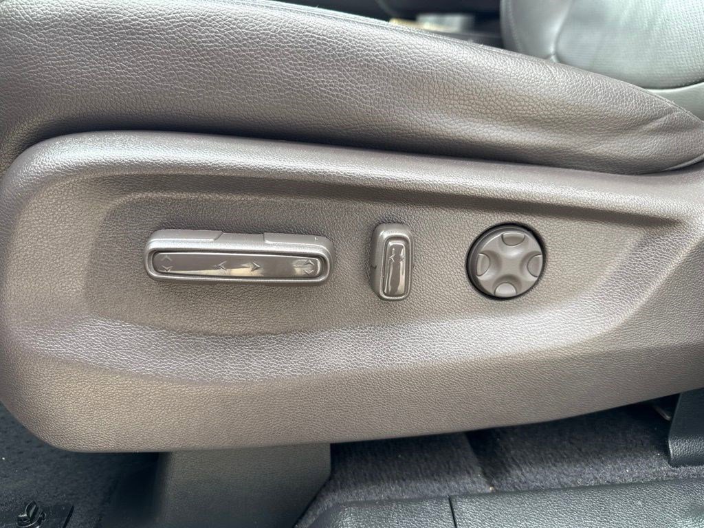 Used 2019 Honda Odyssey Elite image 13