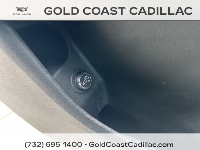Used 2019 Cadillac XT4 Premium Luxury w/ Cold Weather Package image 18