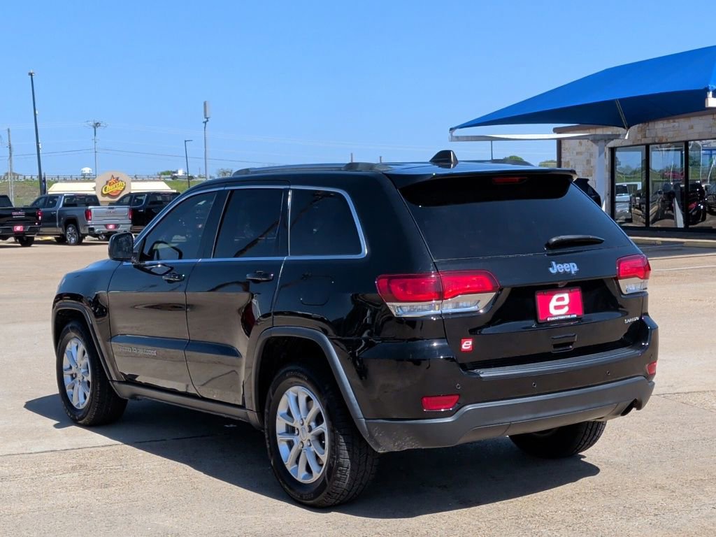 Used 2021 Jeep Grand Cherokee Laredo image 6