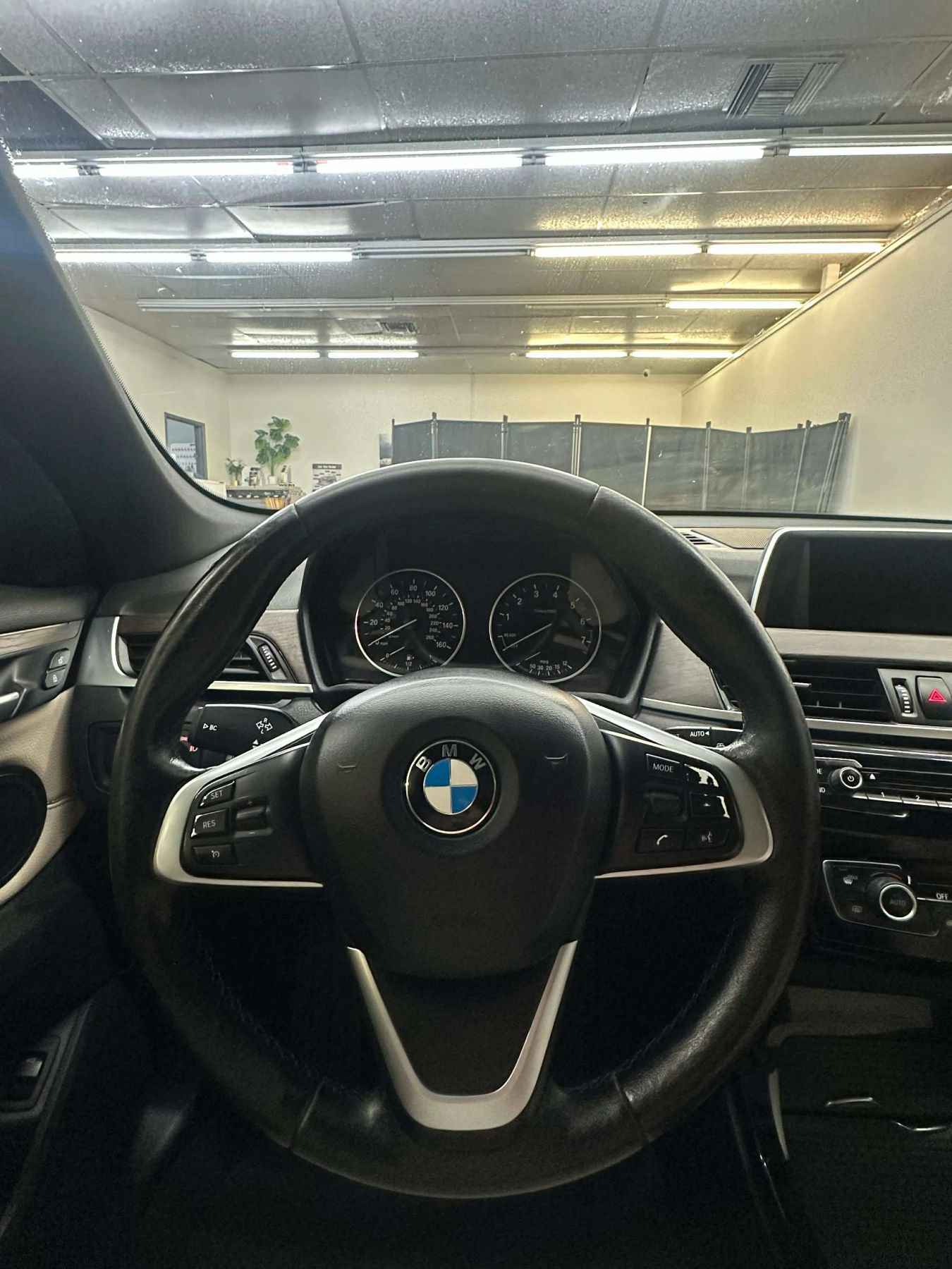 Used 2016 BMW X1 xDrive28i AWD/4WD image 39