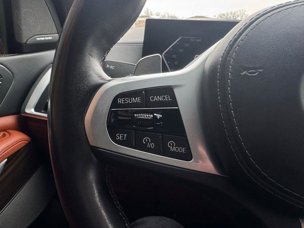 Used 2023 BMW X7 M60i w/ Executive Package image 32