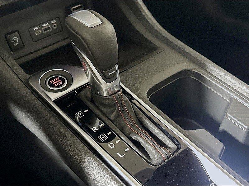 Certified 2025 Nissan Sentra SR image 17