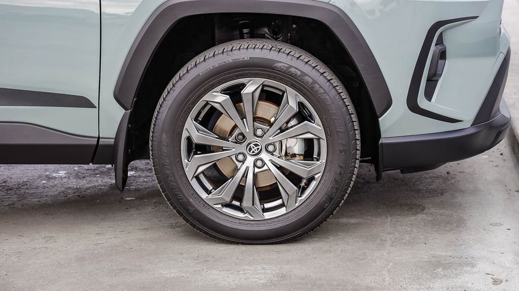 Used 2023 Toyota RAV4 XLE Premium AWD/4WD image 11