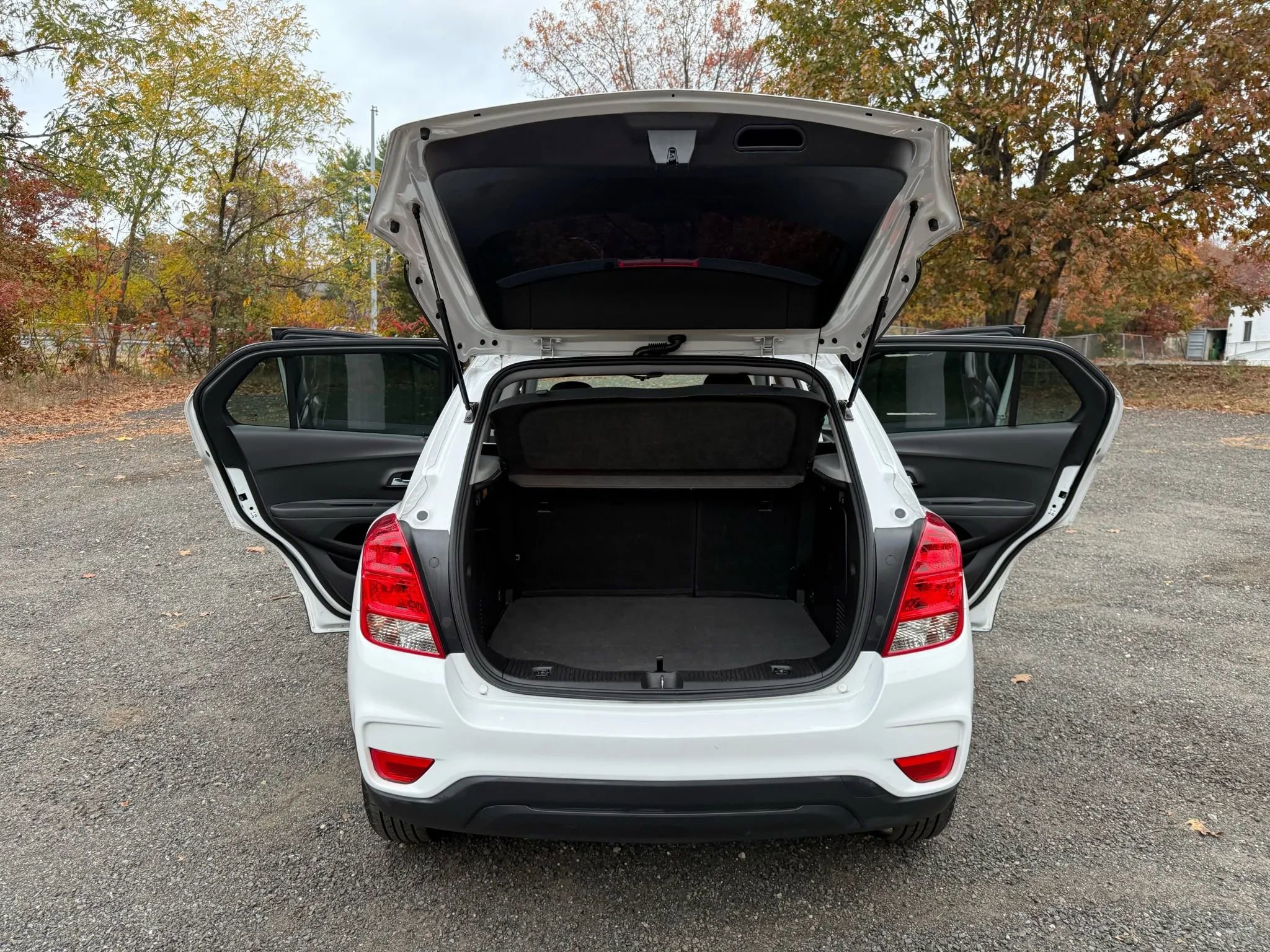 Used 2019 Chevrolet Trax LS image 19