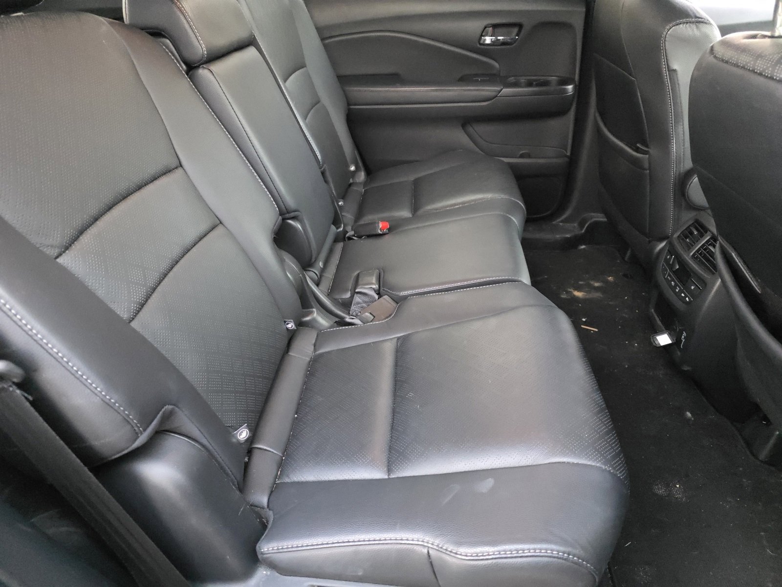 Certified 2020 Honda Passport Touring image 27