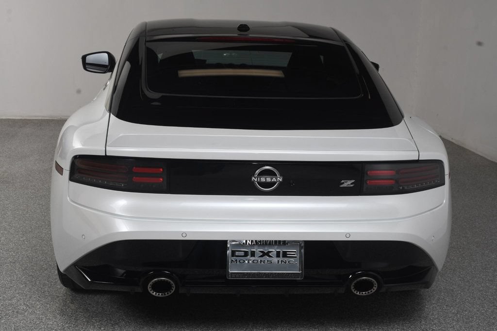 Used 2024 Nissan Z Performance w/ Floor Mat Package RWD image 17