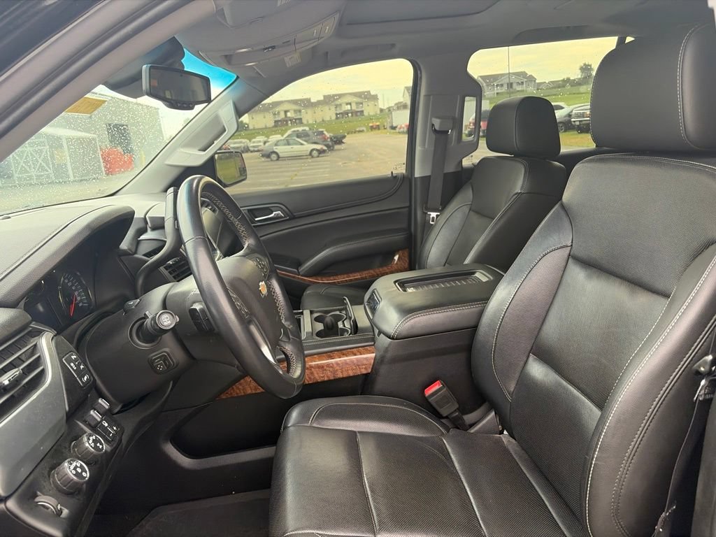 Used 2018 Chevrolet Tahoe Premier AWD/4WD image 6