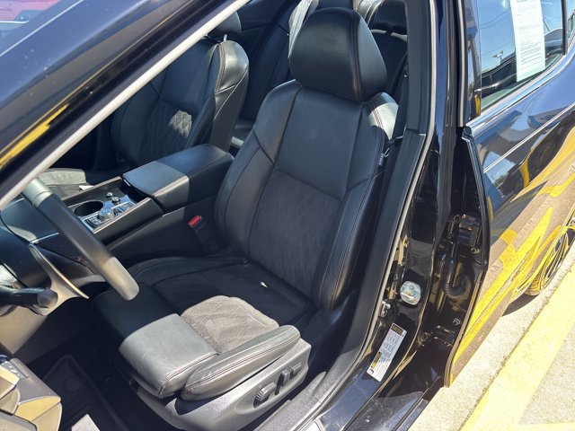 Used 2023 Nissan Maxima SR w/ Sport Mat Group FWD image 19