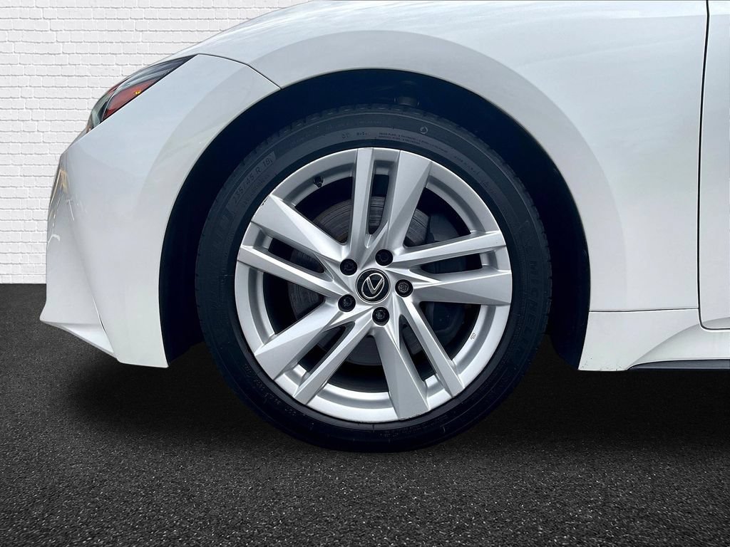 Used 2024 Lexus IS 300 w/ Comfort Package RWD image 30