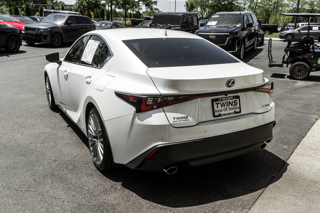 Used 2024 Lexus IS 300 F Sport AWD/4WD image 39
