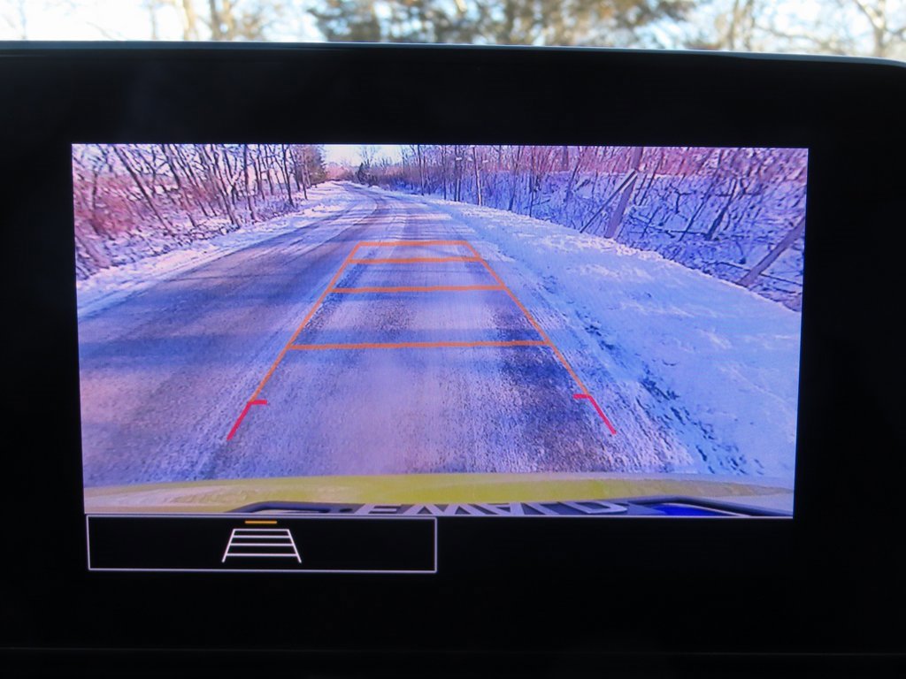 Used 2024 Chevrolet Trax RS w/ Driver Confidence Package image 5