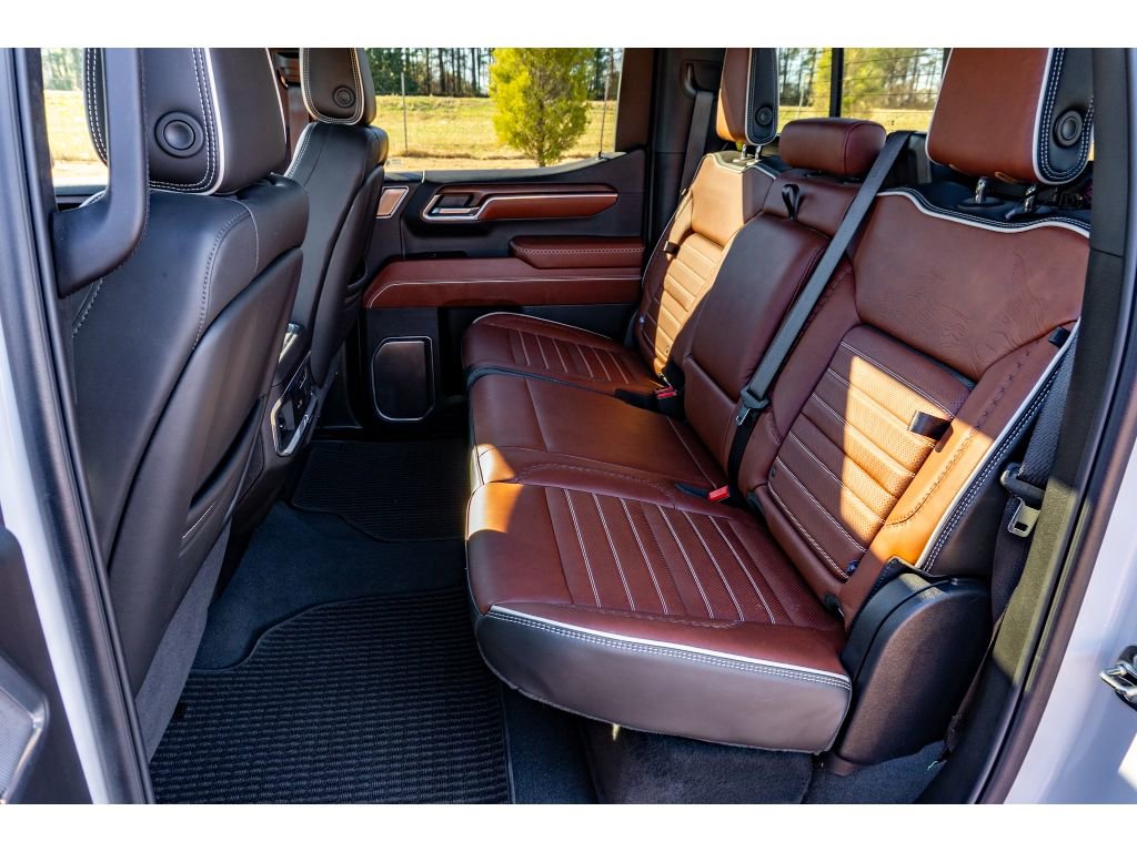 Used 2025 GMC Sierra 1500 Denali Ultimate image 14