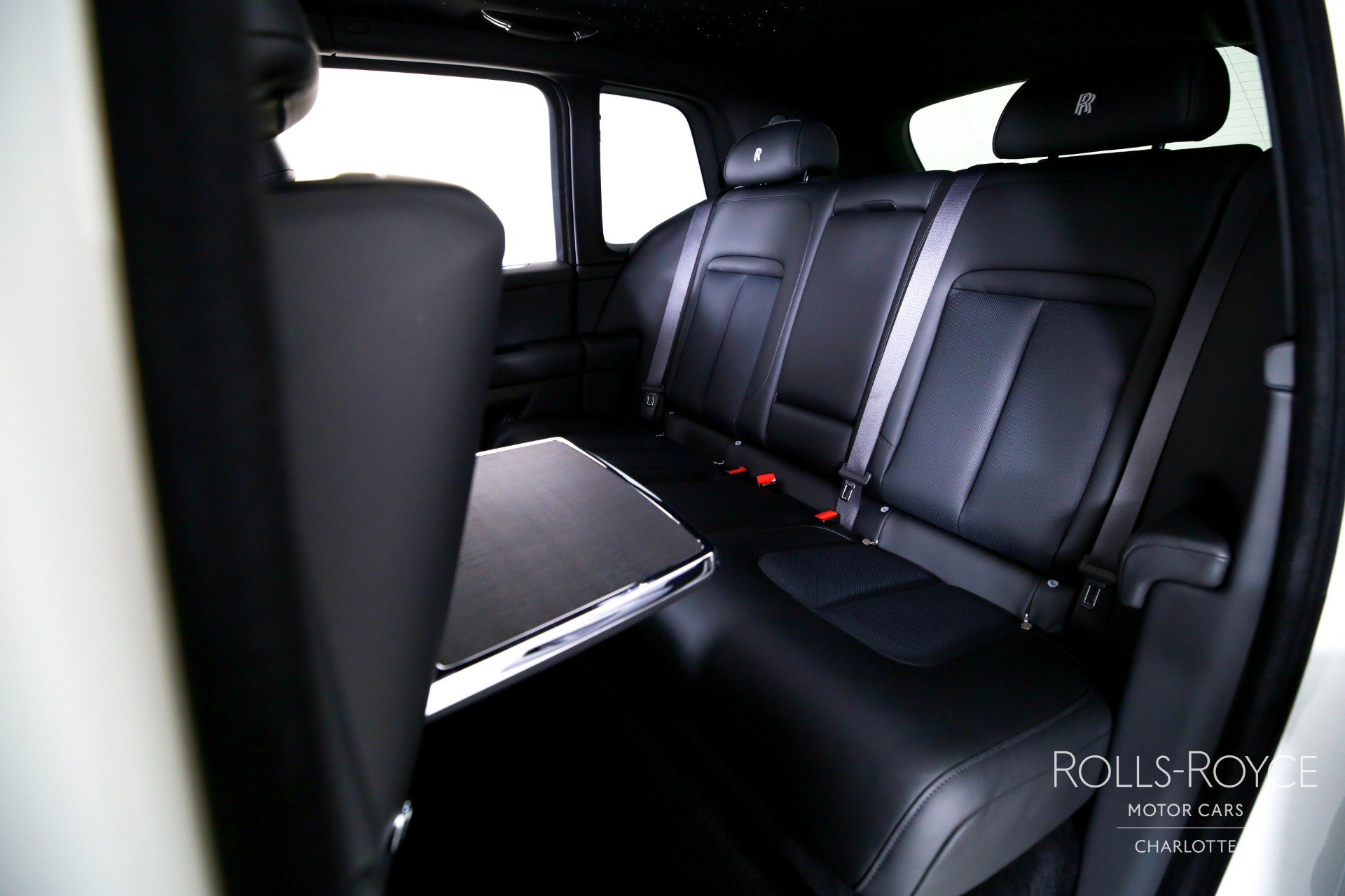 New 2026 Rolls-Royce Cullinan image 19