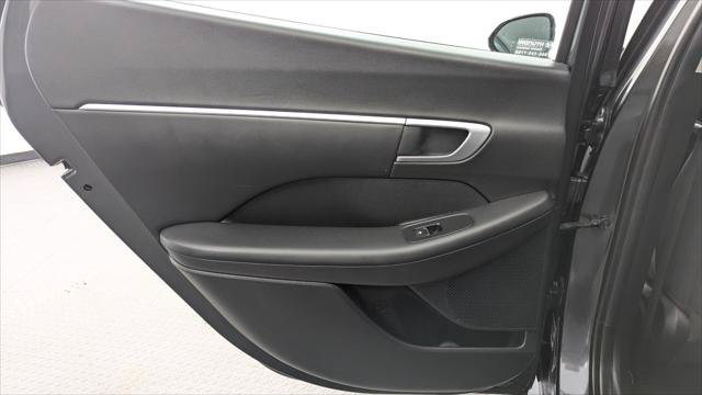 Used 2025 Hyundai Sonata SEL FWD image 16