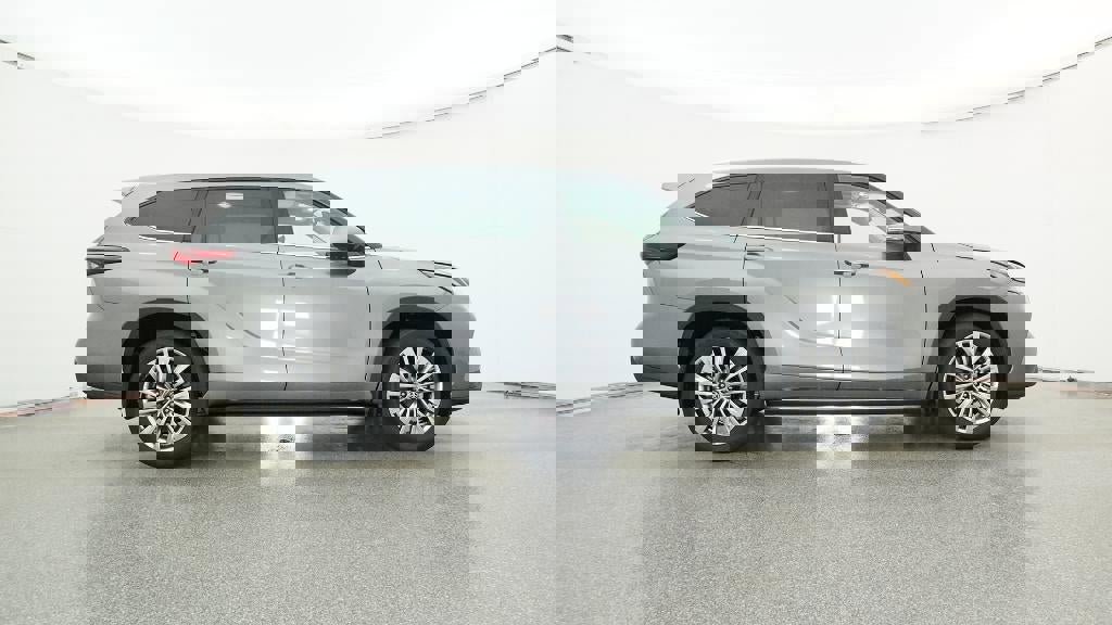 New 2026 Toyota Highlander Platinum image 60