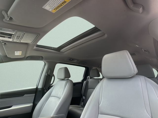 Used 2019 Honda Odyssey EX-L image 15