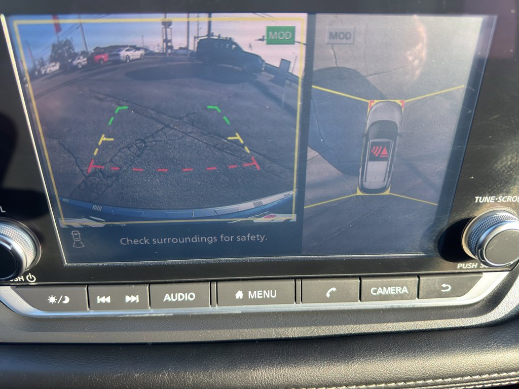 Used 2021 Nissan Rogue SV image 25