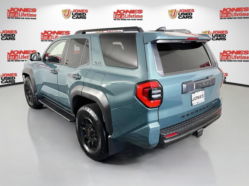 Certified 2025 Toyota 4Runner TRD Off-Road Premium AWD/4WD image 2